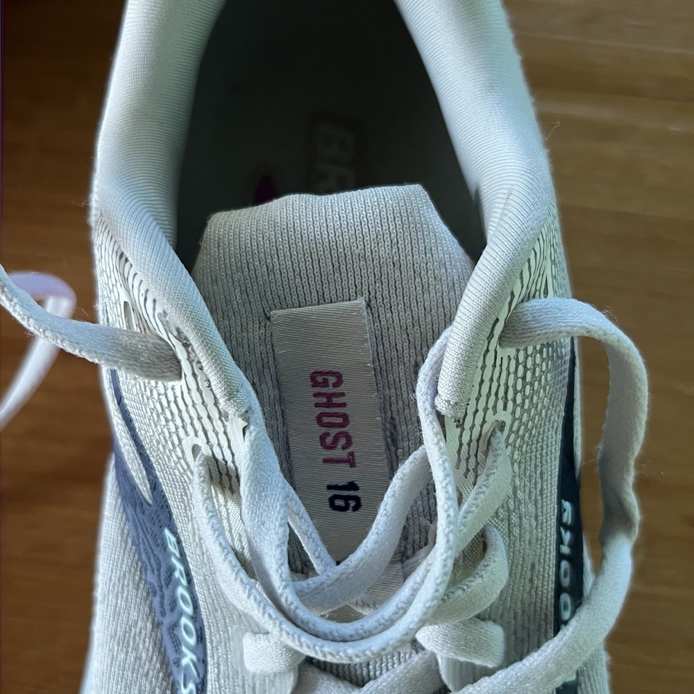 Brooks Ghost 16 Women's 8 Running Shoes White Pink Blue Sneakers Athletic Gym - Picture 6 of 9